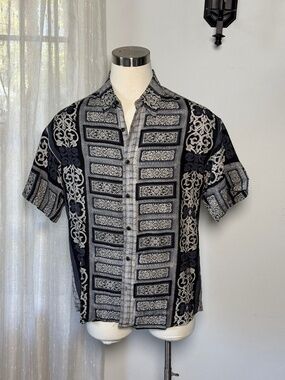 Vintage Sangi Rayon Baroque Camp Shirt Gray, Blue and Black Men's L
